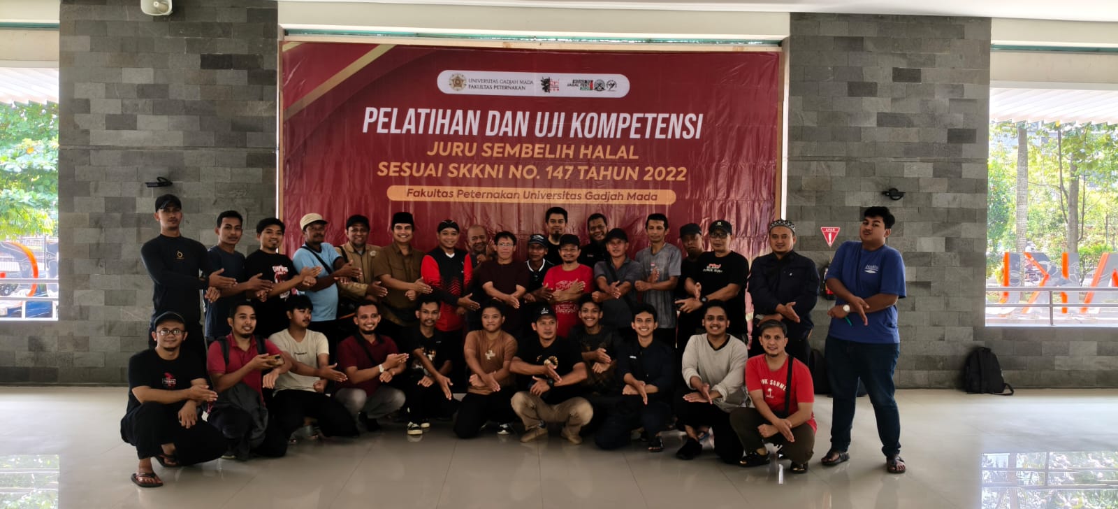 Buka Peluang Usaha Kampus, Halal Center UIN Syekh Wasil Kirimkan Peserta Bimtek dan Uji Kompetensi Juleha